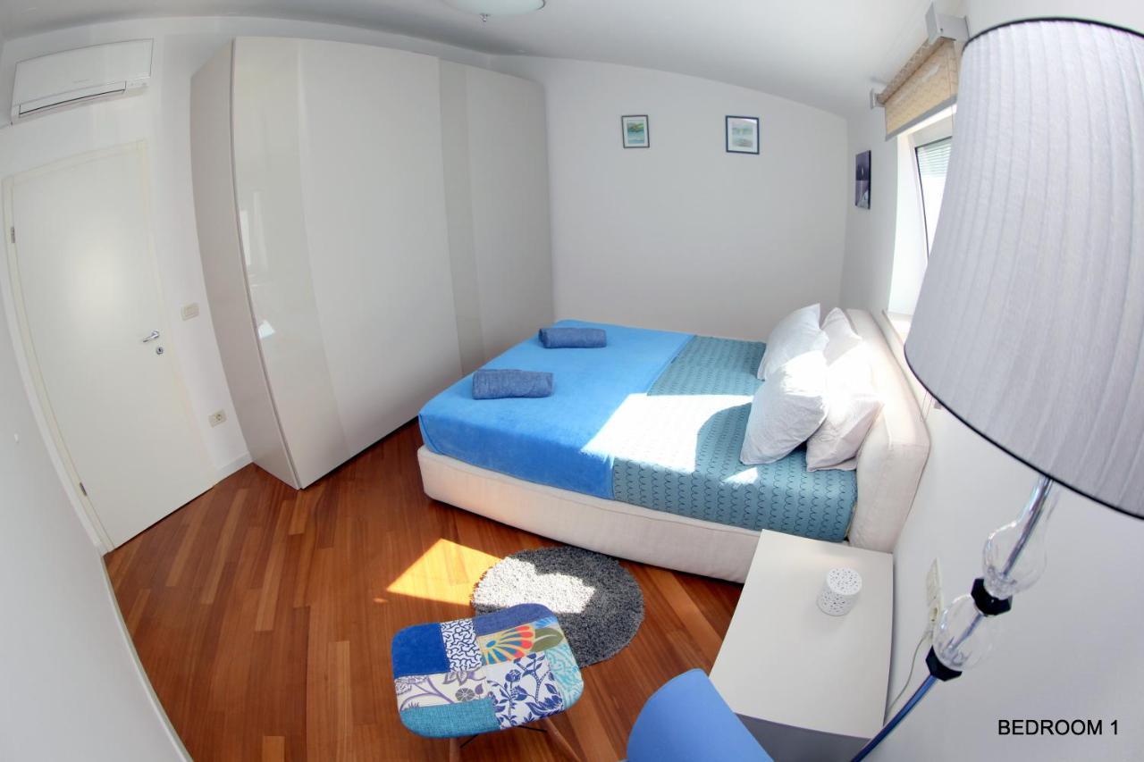 Luxury Marina View Apartment Изола Экстерьер фото