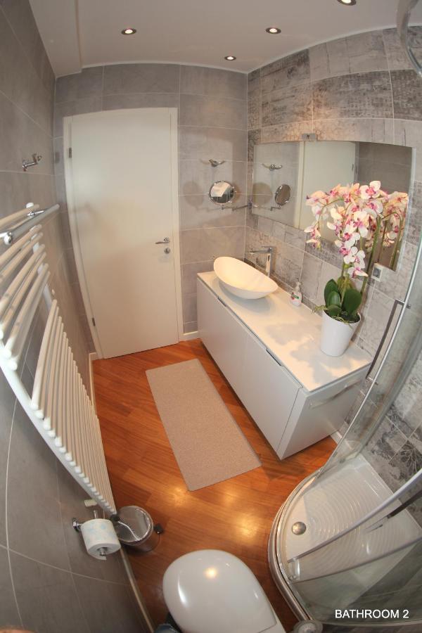 Luxury Marina View Apartment Изола Экстерьер фото